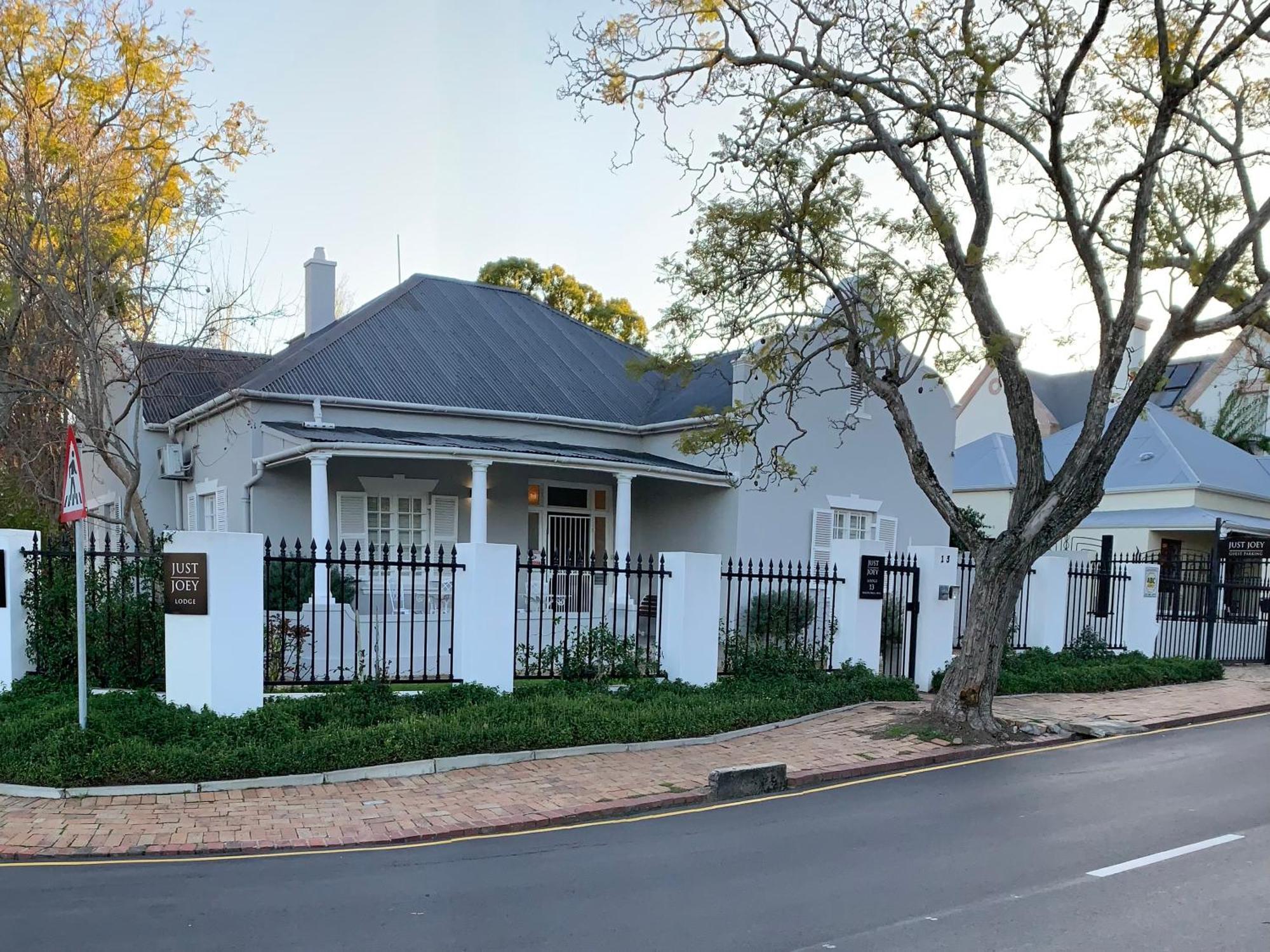 Just Joey Lodge Stellenbosch Exterior photo