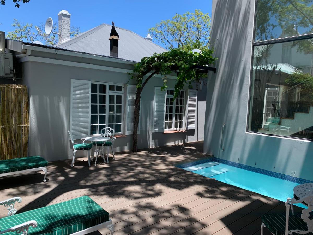 Just Joey Lodge Stellenbosch Exterior photo